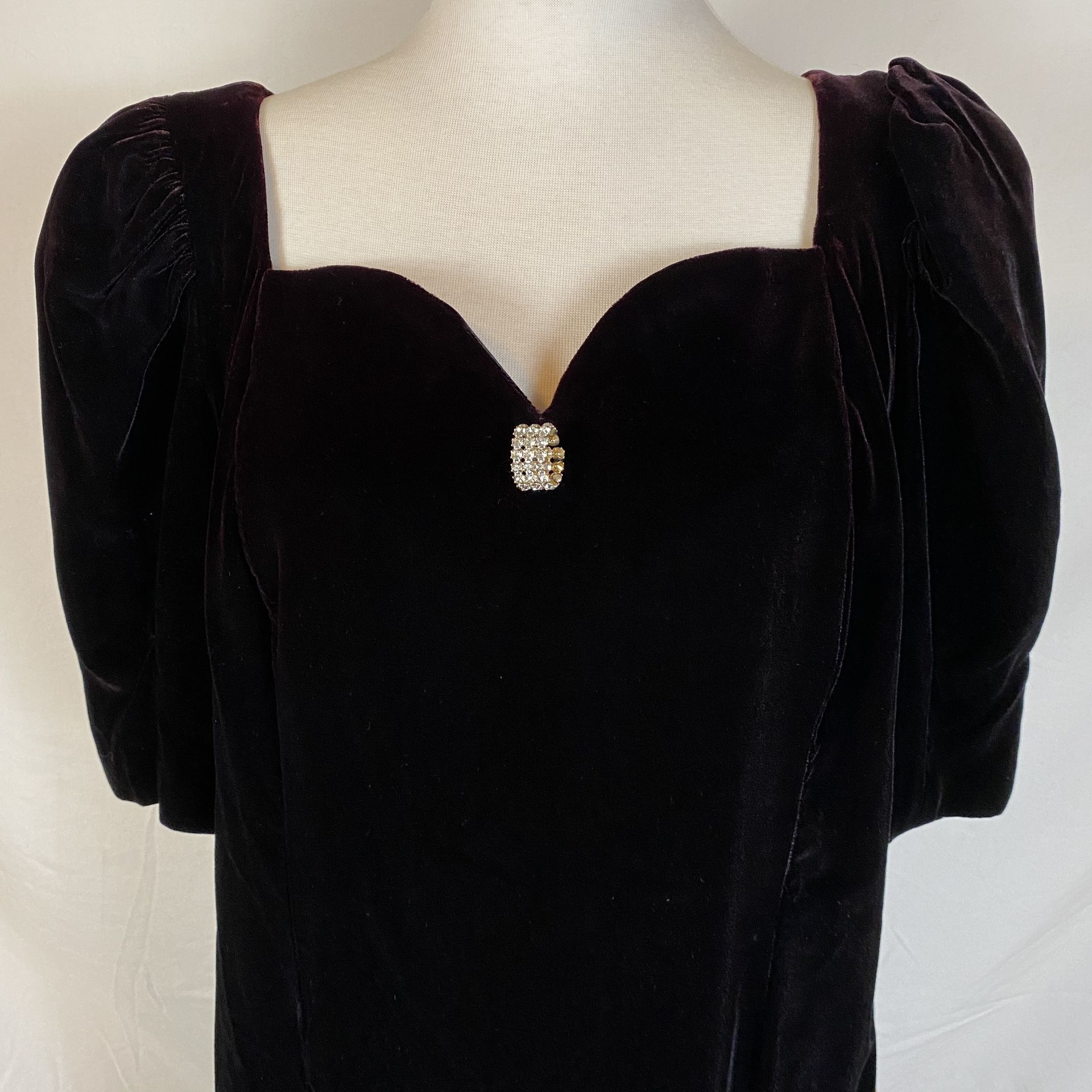 Vintage 80s Black Velvet Formal Prom Party Dress Cachet by Bari Protas Size 16