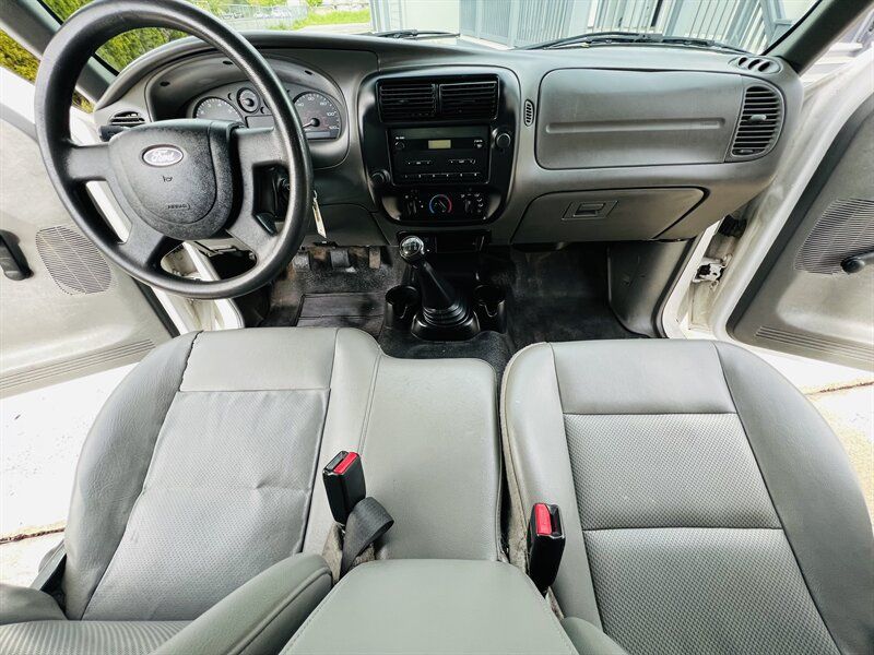 2004 Ford Ranger XL Truck Manual 1 Owner 135k Miles