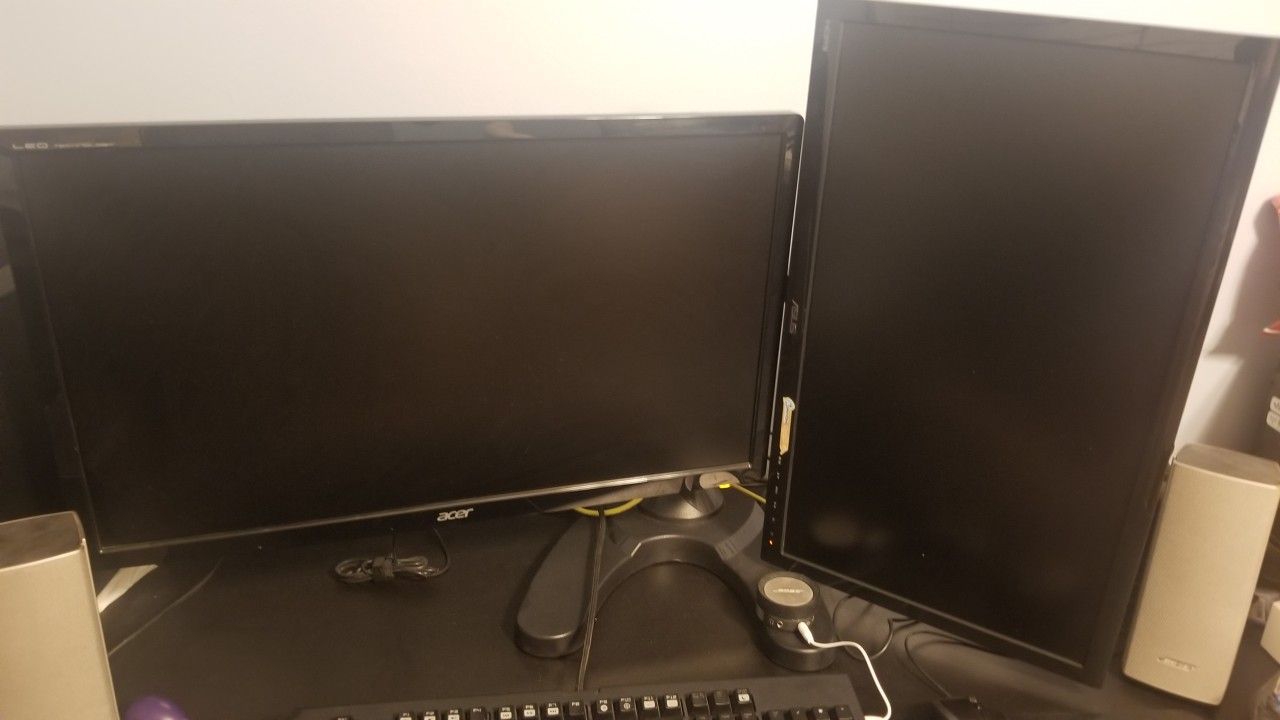 Dual Monitor Set-up 27" Acer and 24" Asus LED With Dual Stand