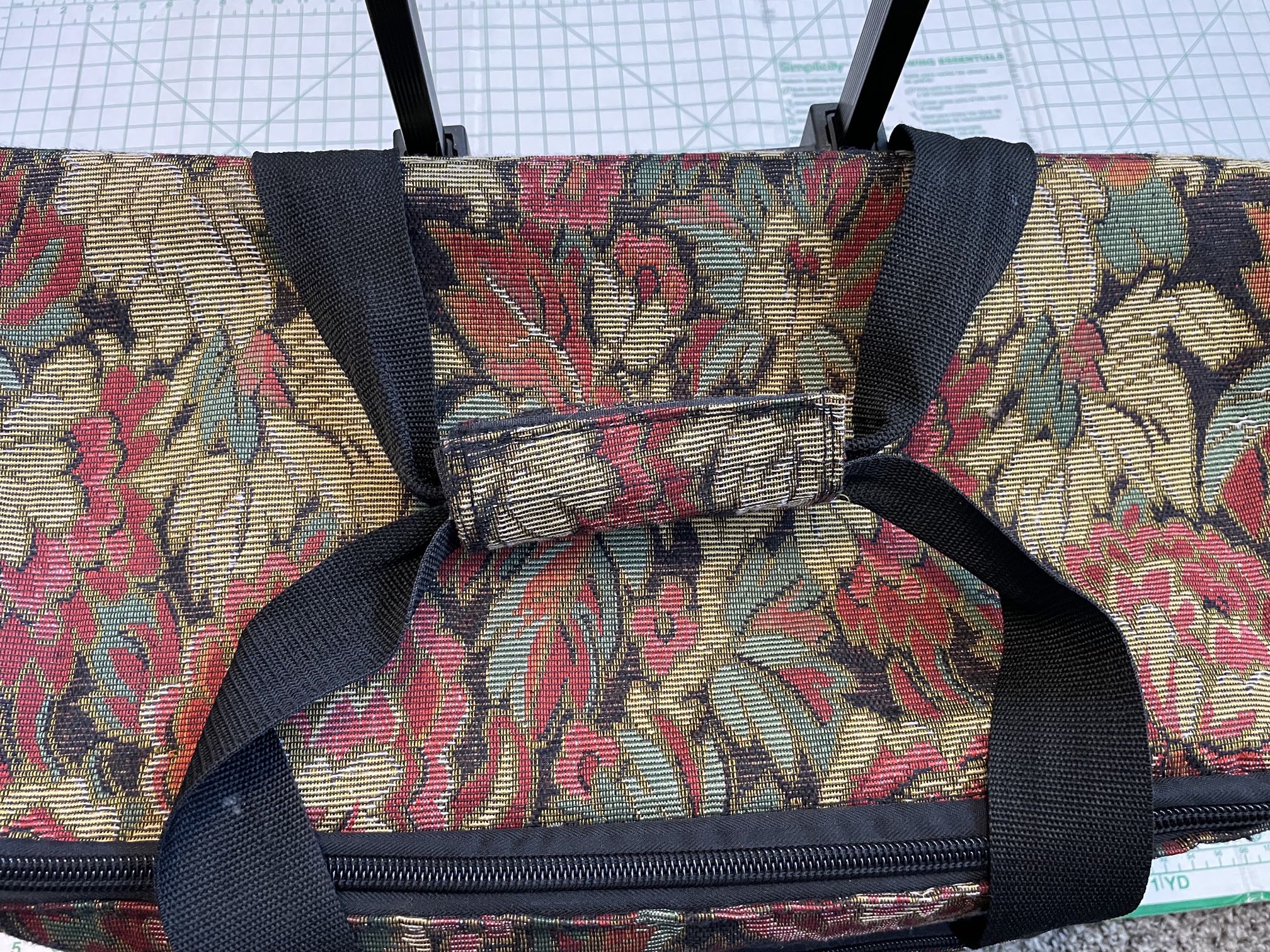 Sewing Bag With Wheels Floral Pattern