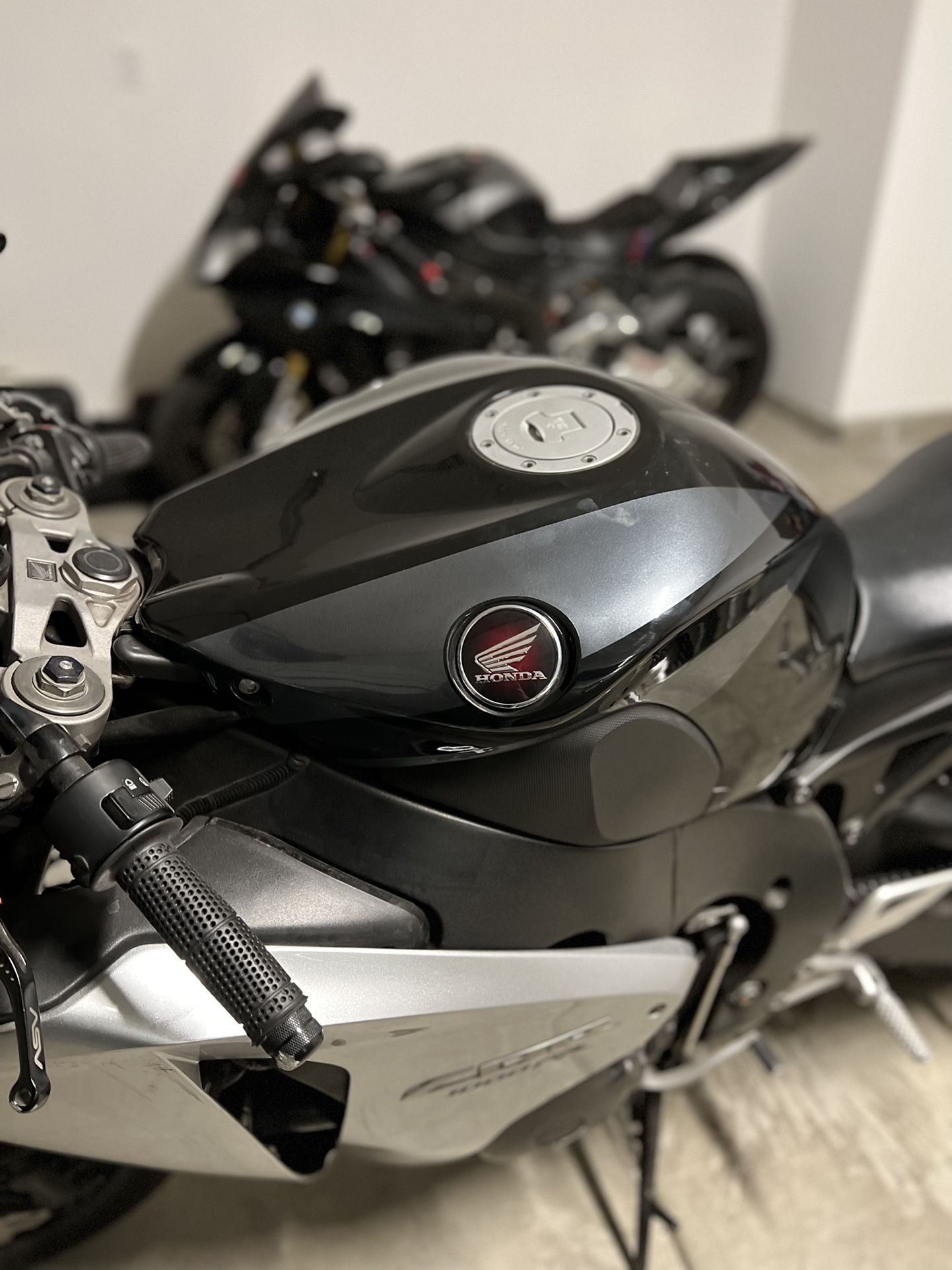 2009 honda chr1000rr