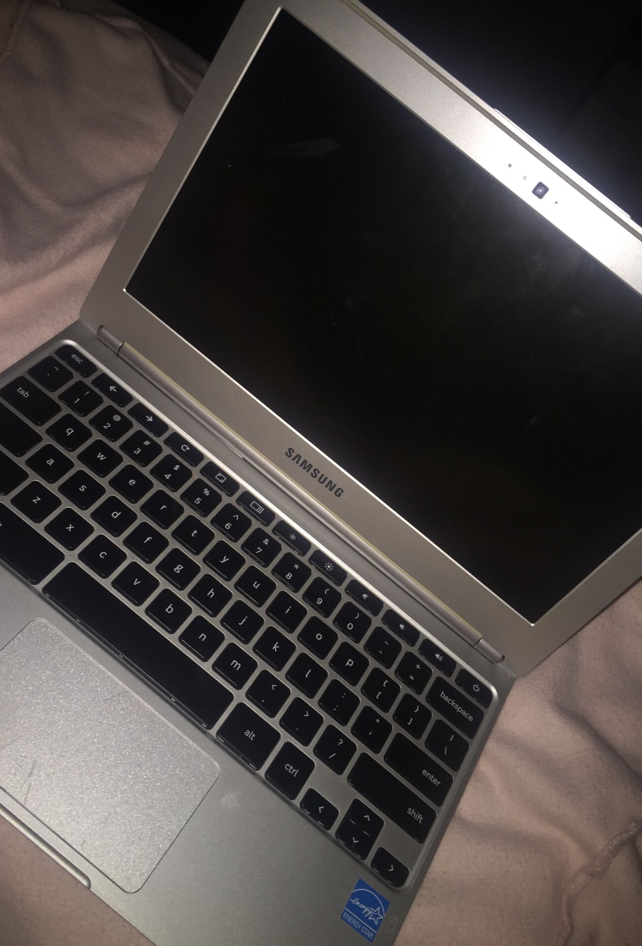 SAMSUNG CHROME BOOK LAPTOP