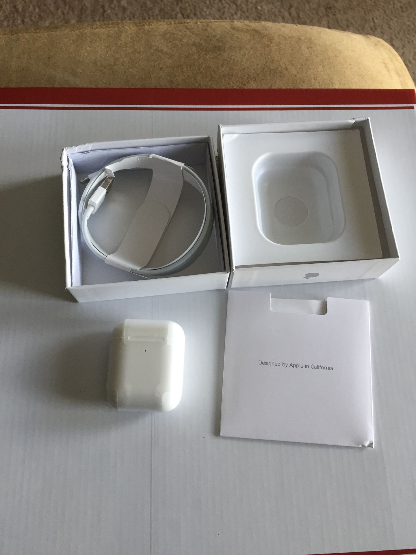 AirPods 2nd Generation With Wireless Charging Case
