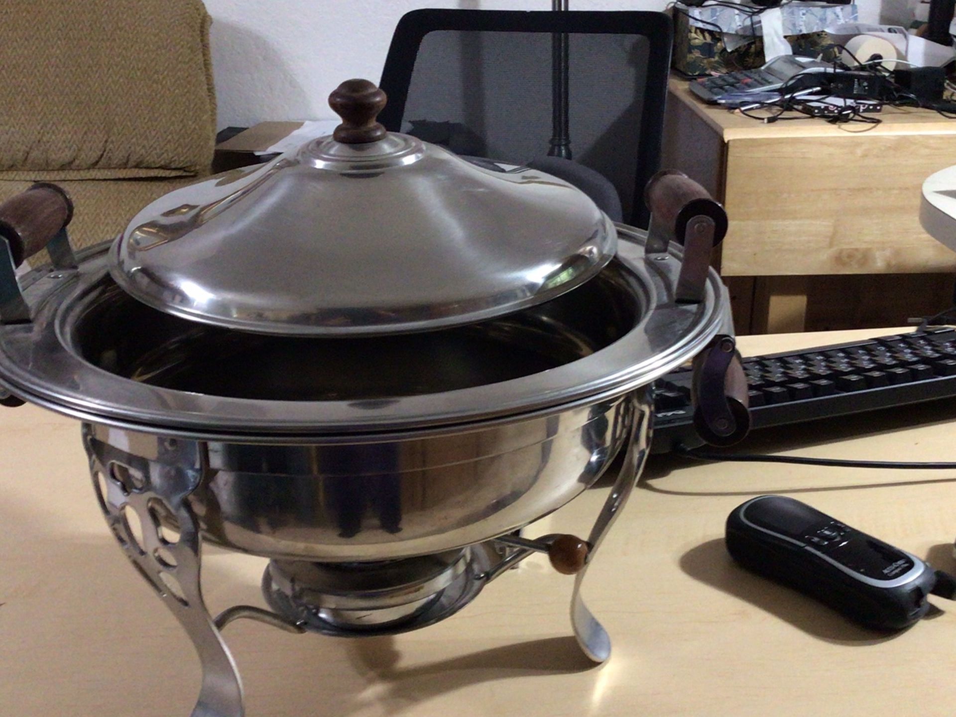 Round Chafing Dish