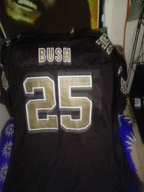 On Field Reggie Bush #25 New Orleans Jersey