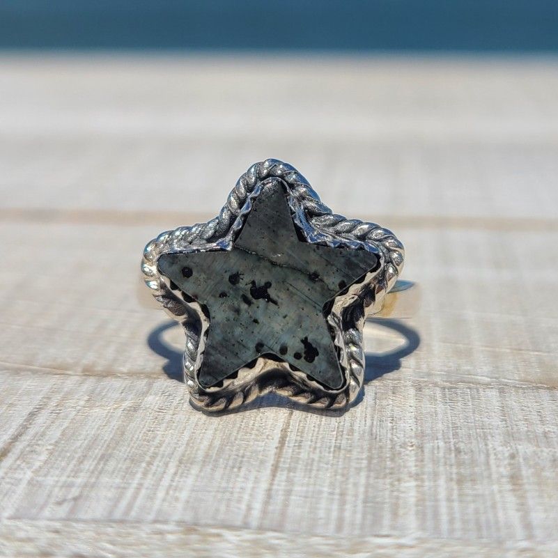 Star - Larvikite Black Moonstone - Norway 925 Ring