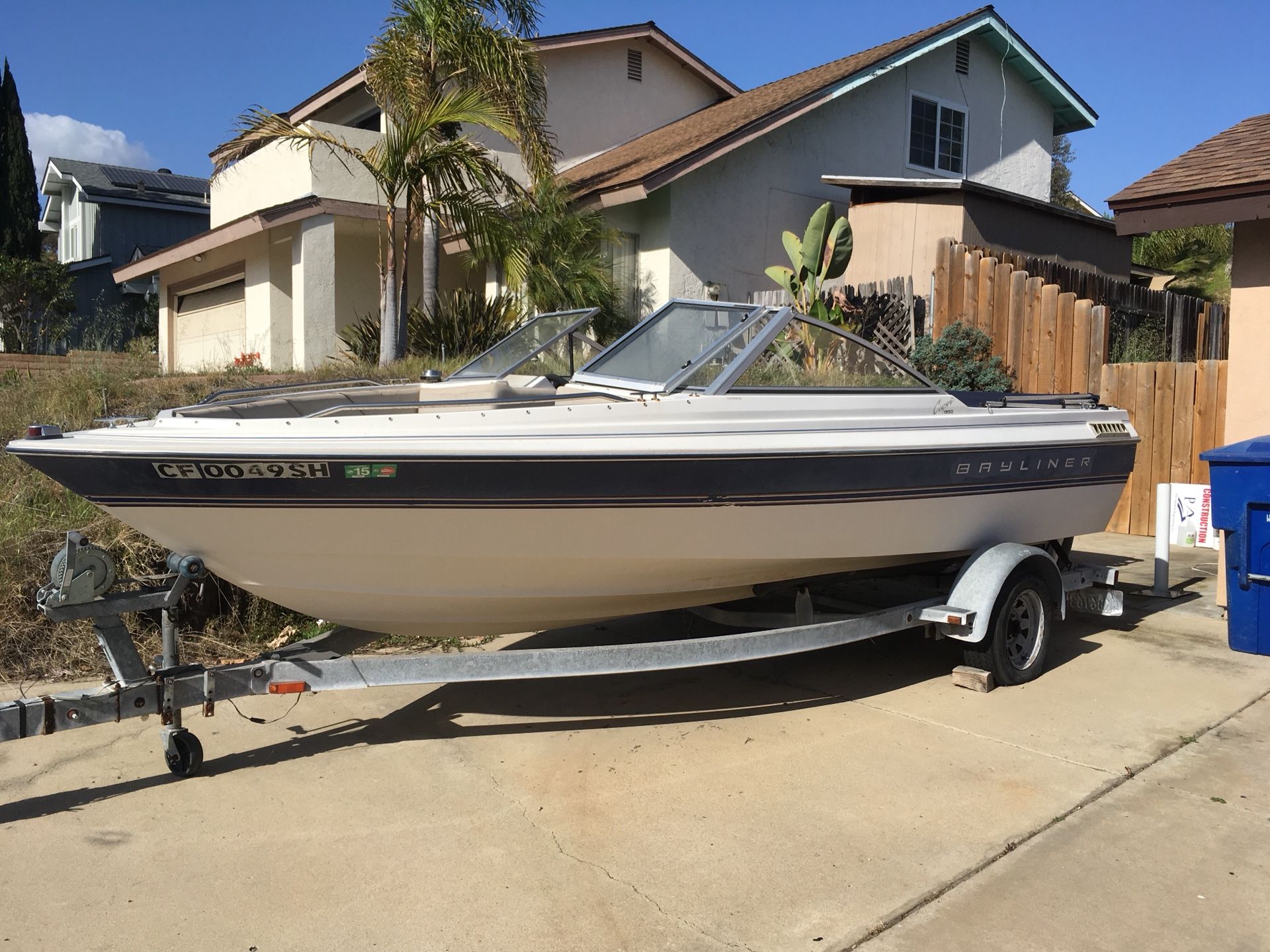 1995 Bayliner Capri 1950 open bow inboard/outboard with trailer. 3500
