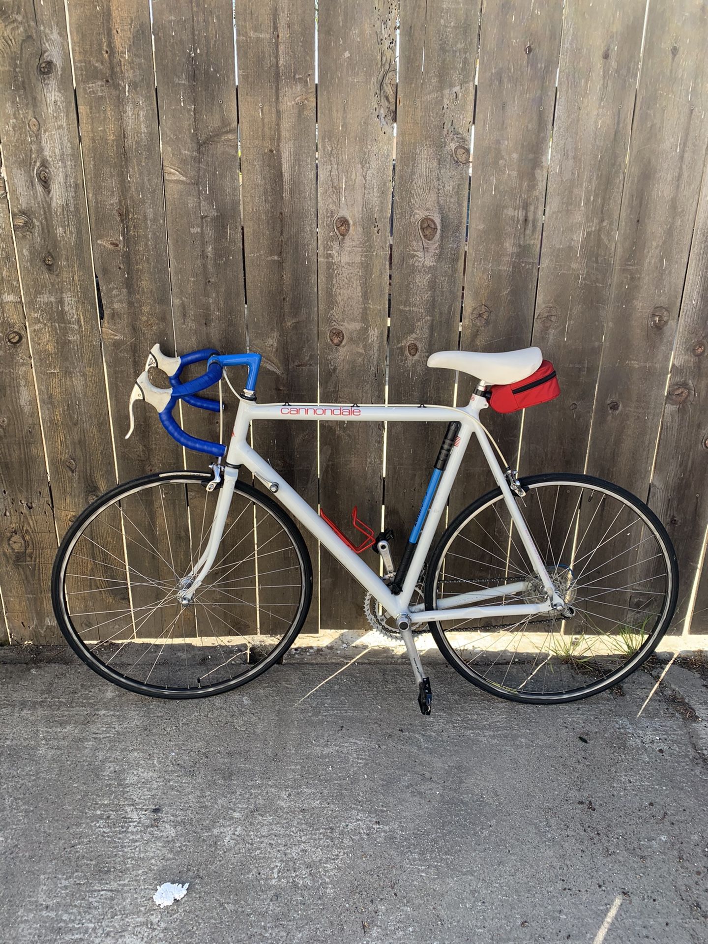 Vintage Cannondale road bike 1988 SR500 Shimano 105 60 cm for Sale in