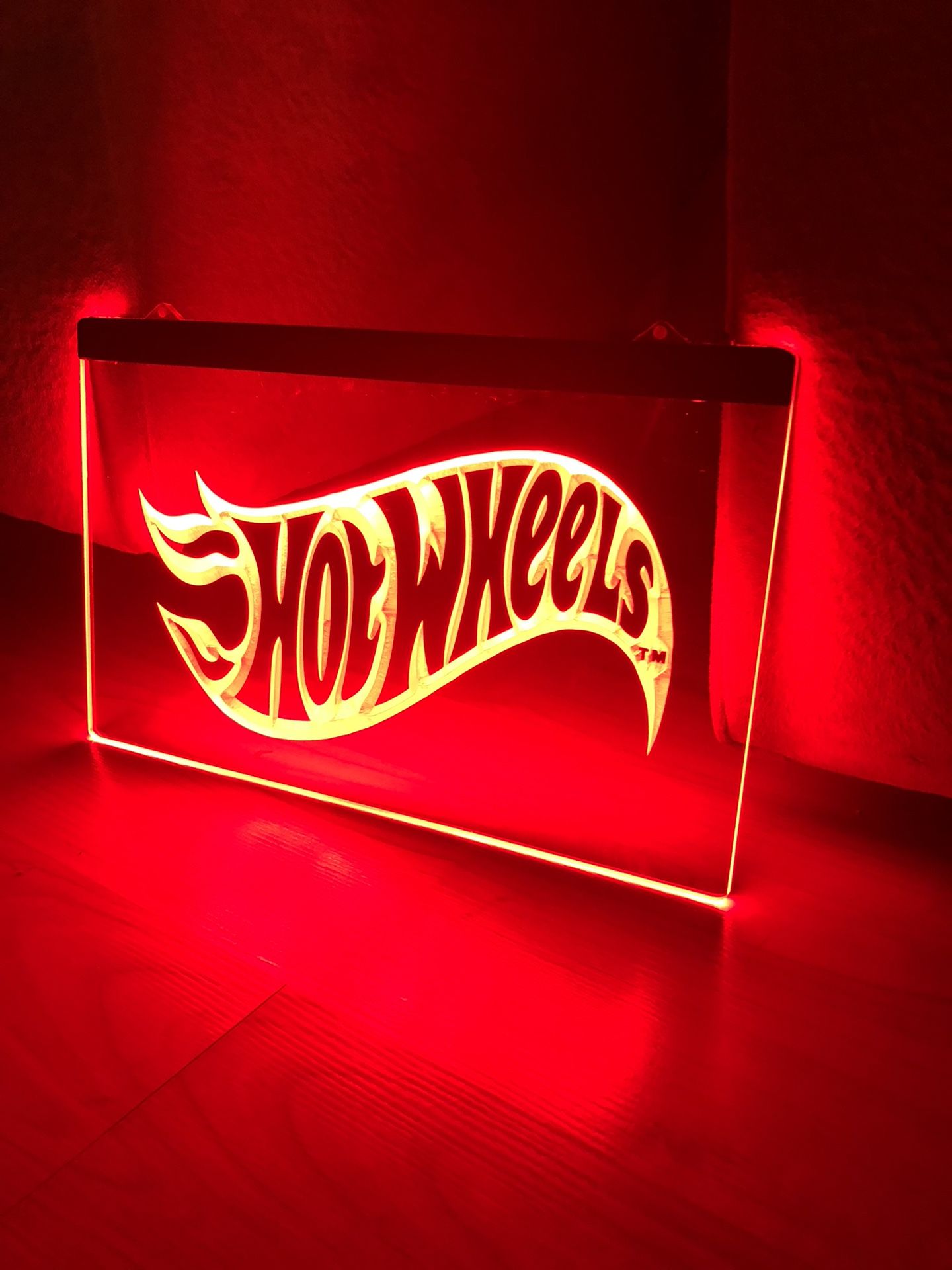 HOT WHEELS LED NEON RED LIGHT SIGN 8x12