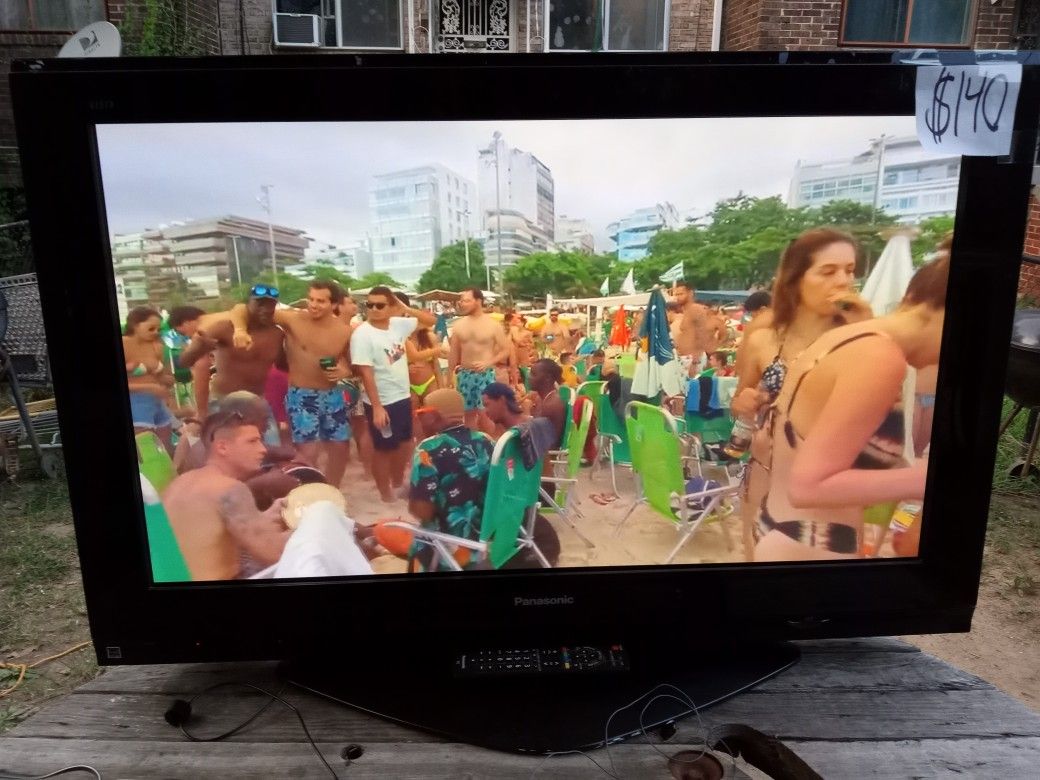 Panasonic 42" TV With Remote Control And HDMI Ports