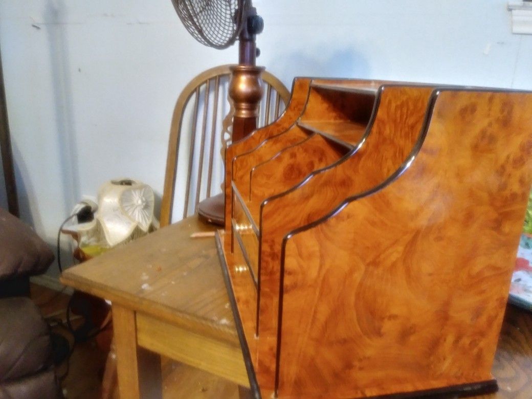 Desk Top Organizer