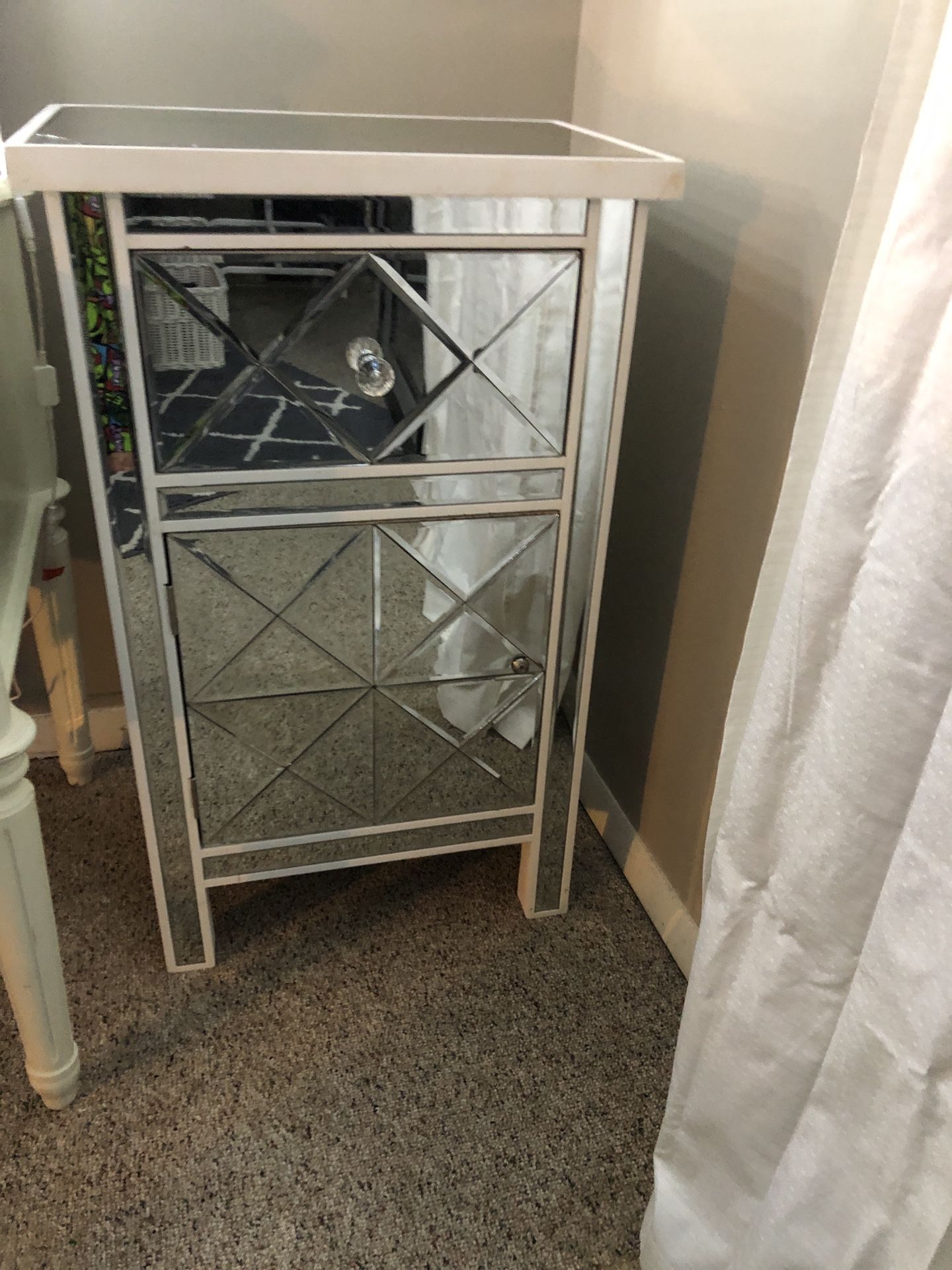 Glass Mirror Night Stand/makeup Table
