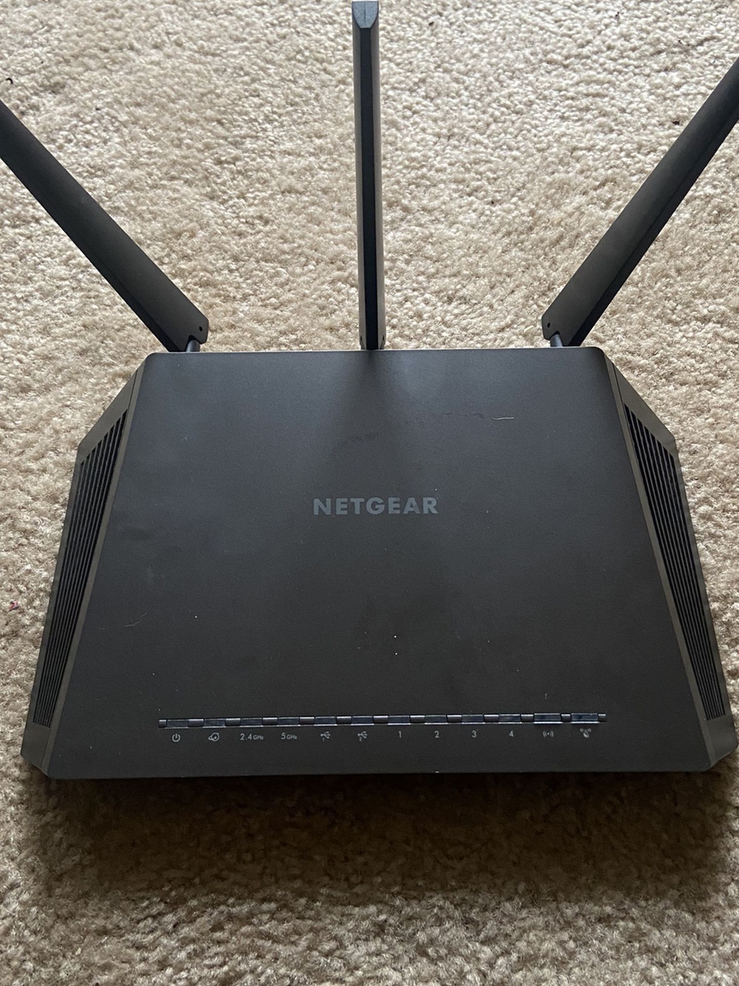 Netgear Nighthawk AC1900