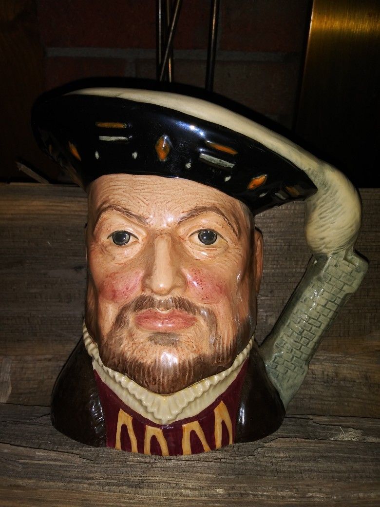 Royal Doulton - Large Toby Jug
