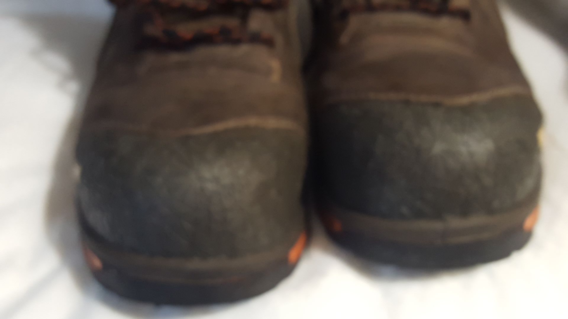 Size 9.5 reg width Kasota RED WING work boots composite toe, waterproof, used for 5day.