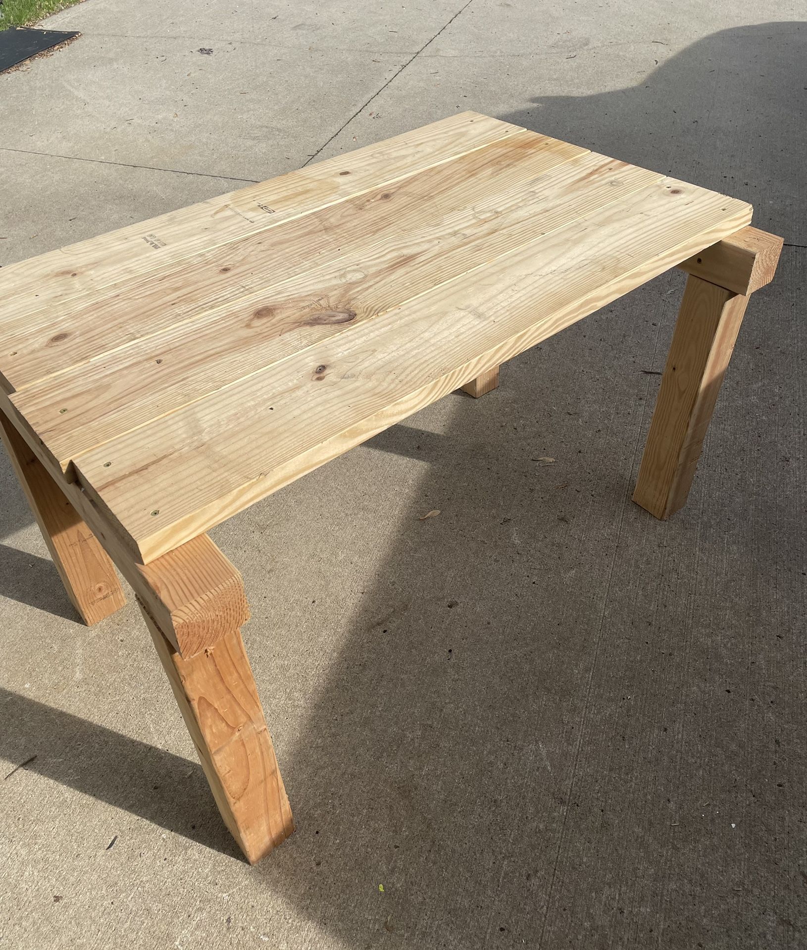 Heavy Duty Table