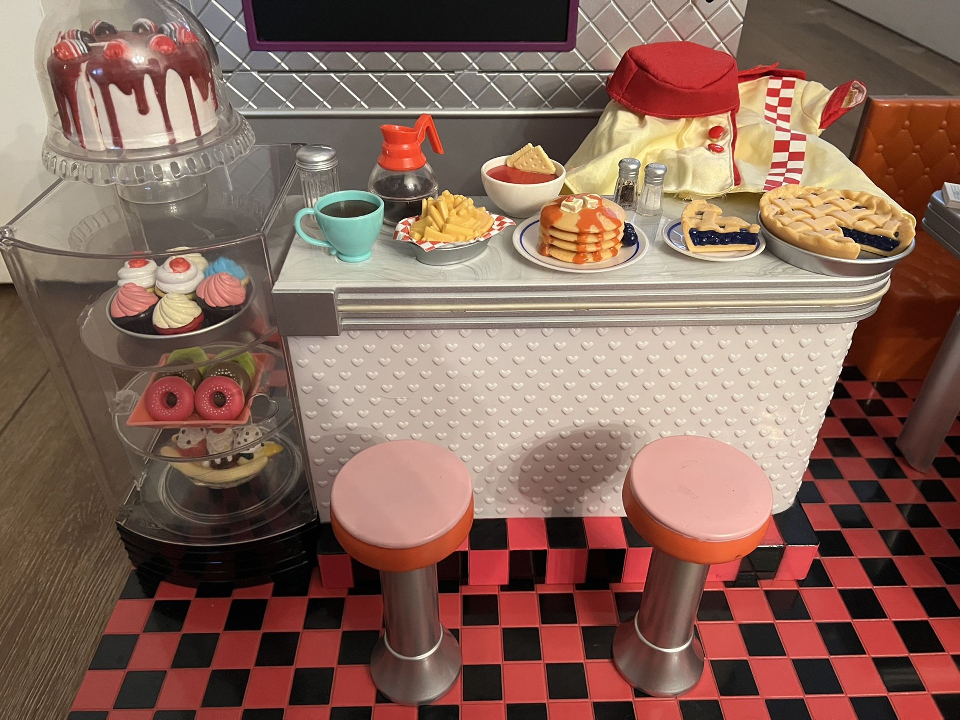 Our Generation Diner For American Girl Dolls With Coordinating Outfit