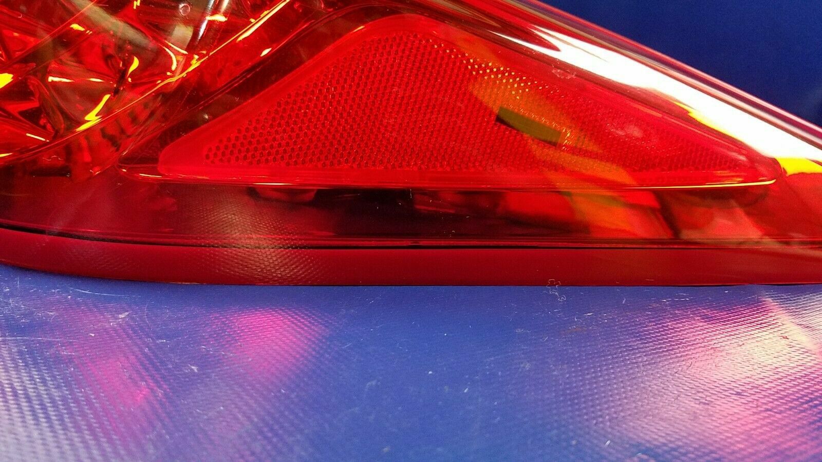 13-15 INFINITI JX35 QX60 RIGHT SIDE TAIL LIGHT LAMP QUARTER PANEL MOUNTED #69317