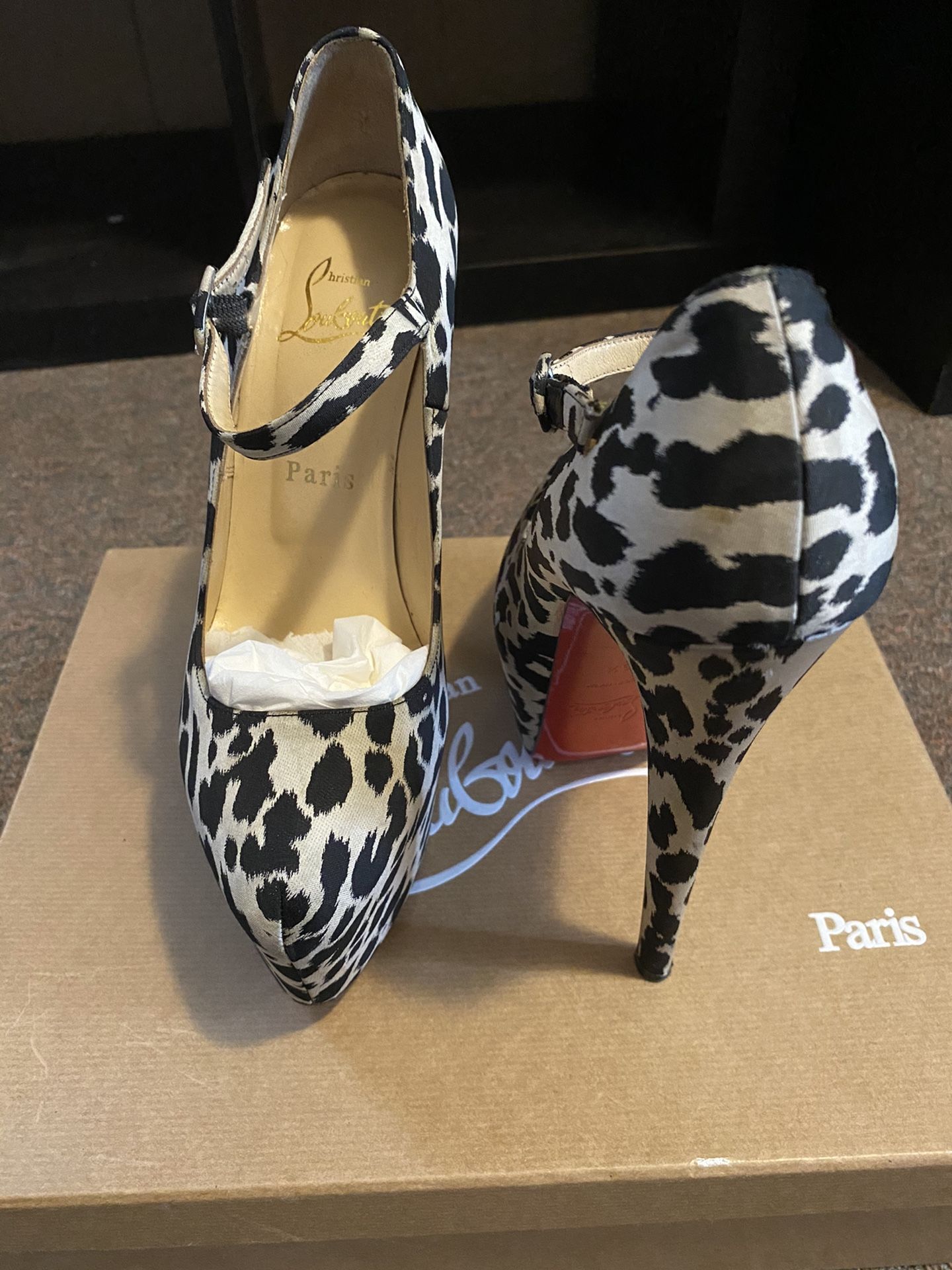 Authentic Christian Louboutin Size 36 1/2