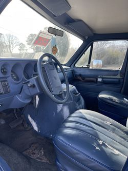 1994 Dodge Ram Van Thumbnail