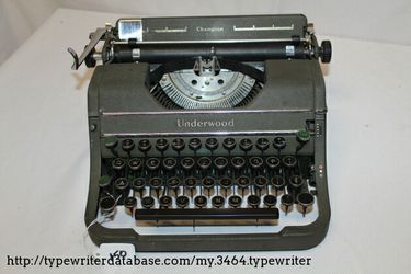 Champion Underwood Typewriter for Sale in Mesa, CA - OfferUp
