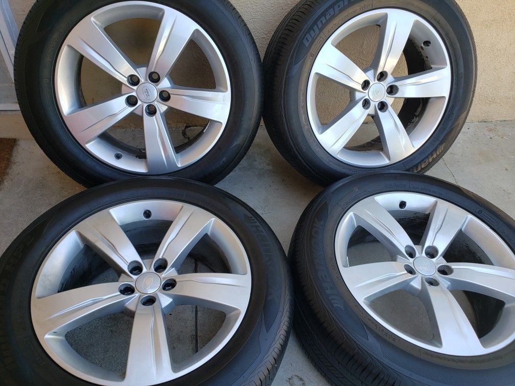RANGE ROVER VELAR 19"INCH WHEELS WITH 255/55/19 HANKOOK DYNAPRO HP2 TIRES