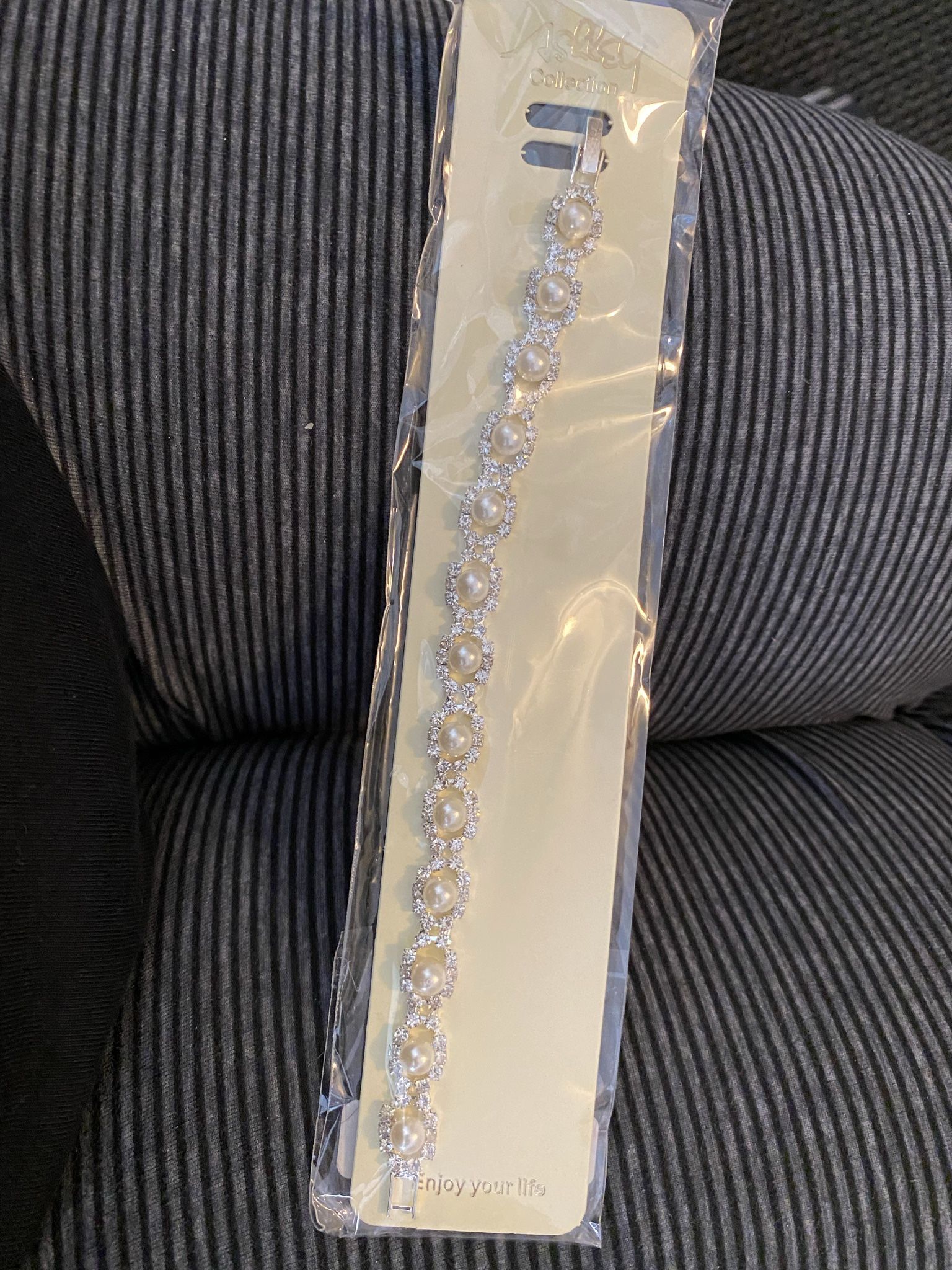 Brand New Bracelet Perfect For Weddings
