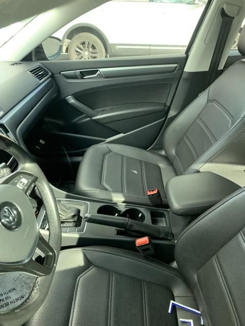 2017 Volkswagen Passat