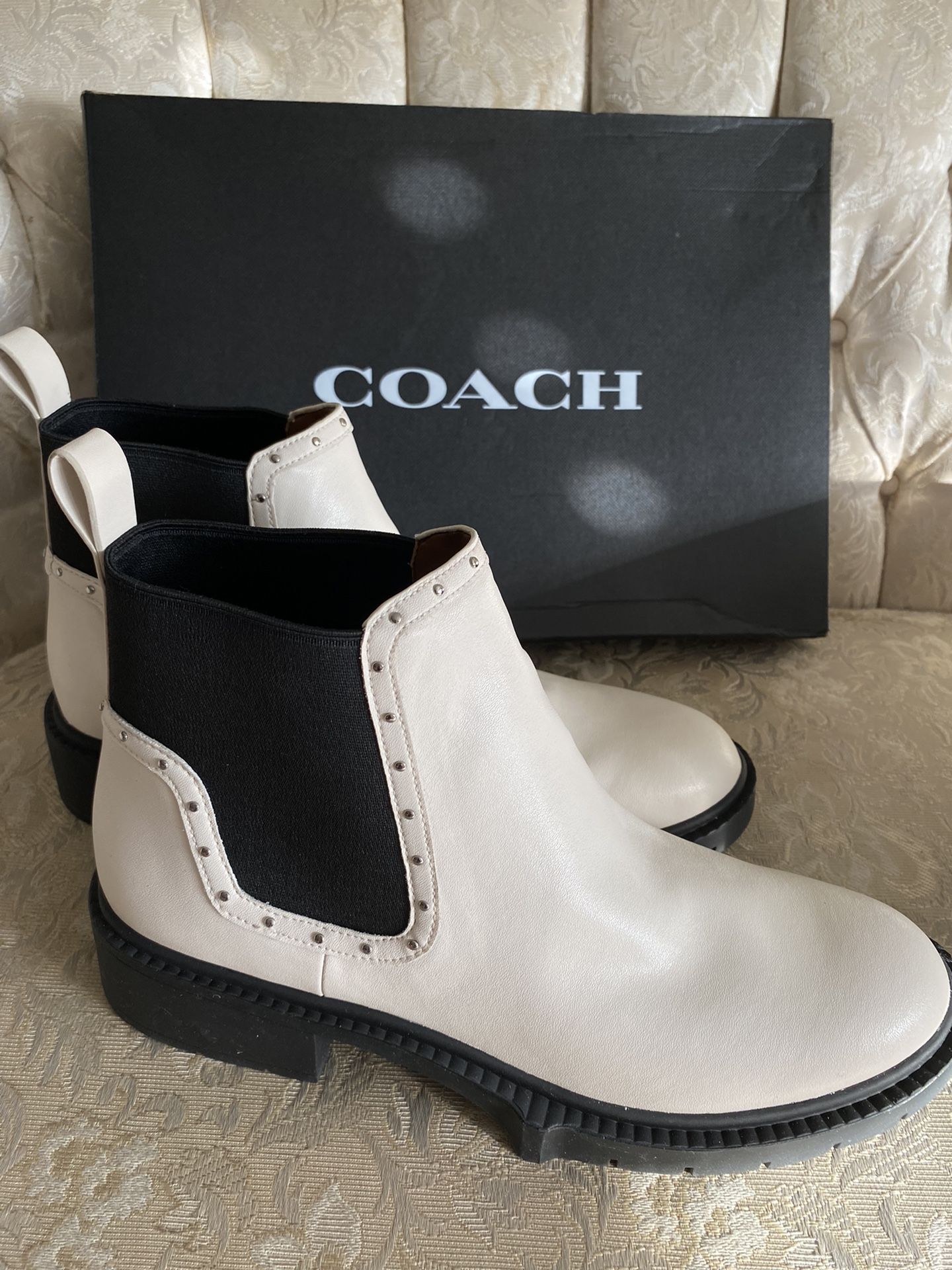 NEW COACH Lory Bootie (size 9.5 Women’s)