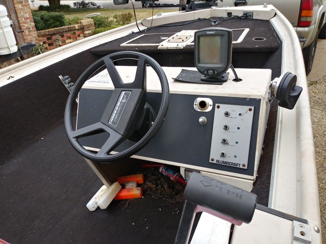 Alumacraft 17 foot