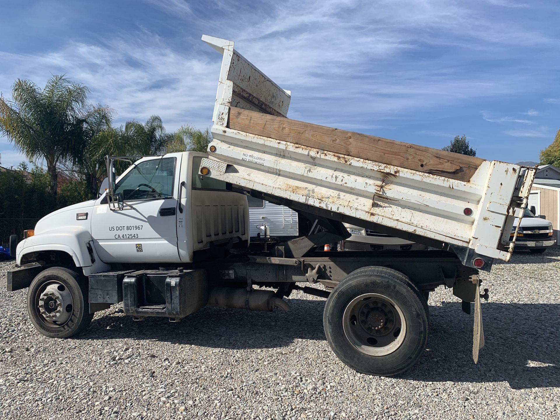 2002 GMC C6500 DUMP TRUCK. CATERPILLAR POWERED. AUTOMATIC TRANS ...