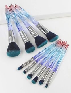 10 Brushes And Makeup Brush Storage Box  Thumbnail