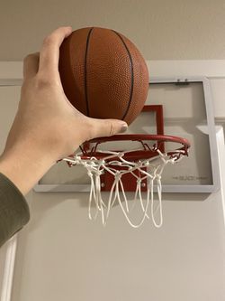 Over-the-Door Basketball Hoop Thumbnail