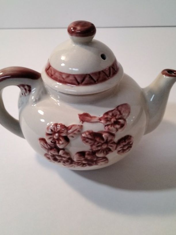 Very Cute Little Tea Pot. Buy Two For The Same Shipping As One .