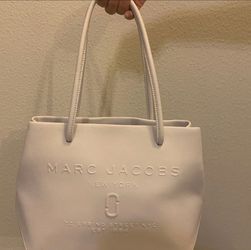 NEW Marc Jacobs Leather Shoulder Bag Thumbnail