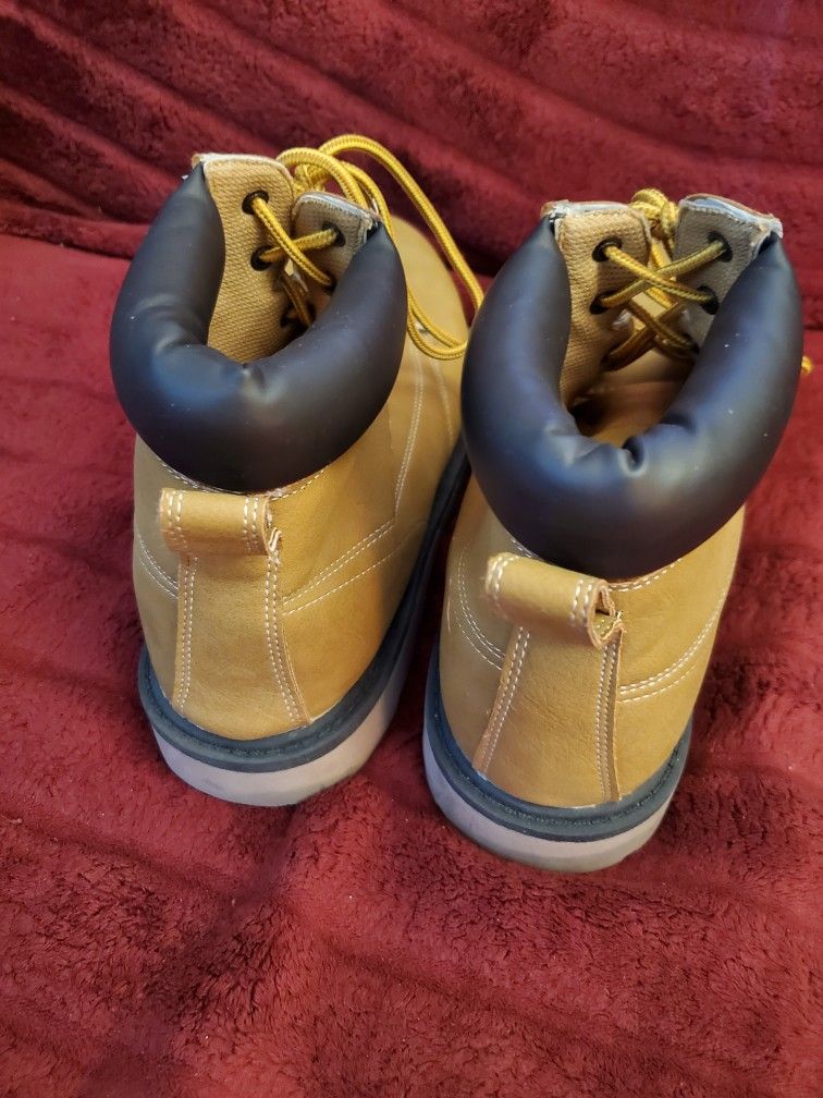 MENS MOSSIMMO SUPPLY CO. WORK BOOTS SIZE 13