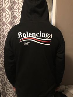 ubetalt lærebog Interpretive Balenciaga 2017 hoodie hype for Sale in La Puente, CA - OfferUp