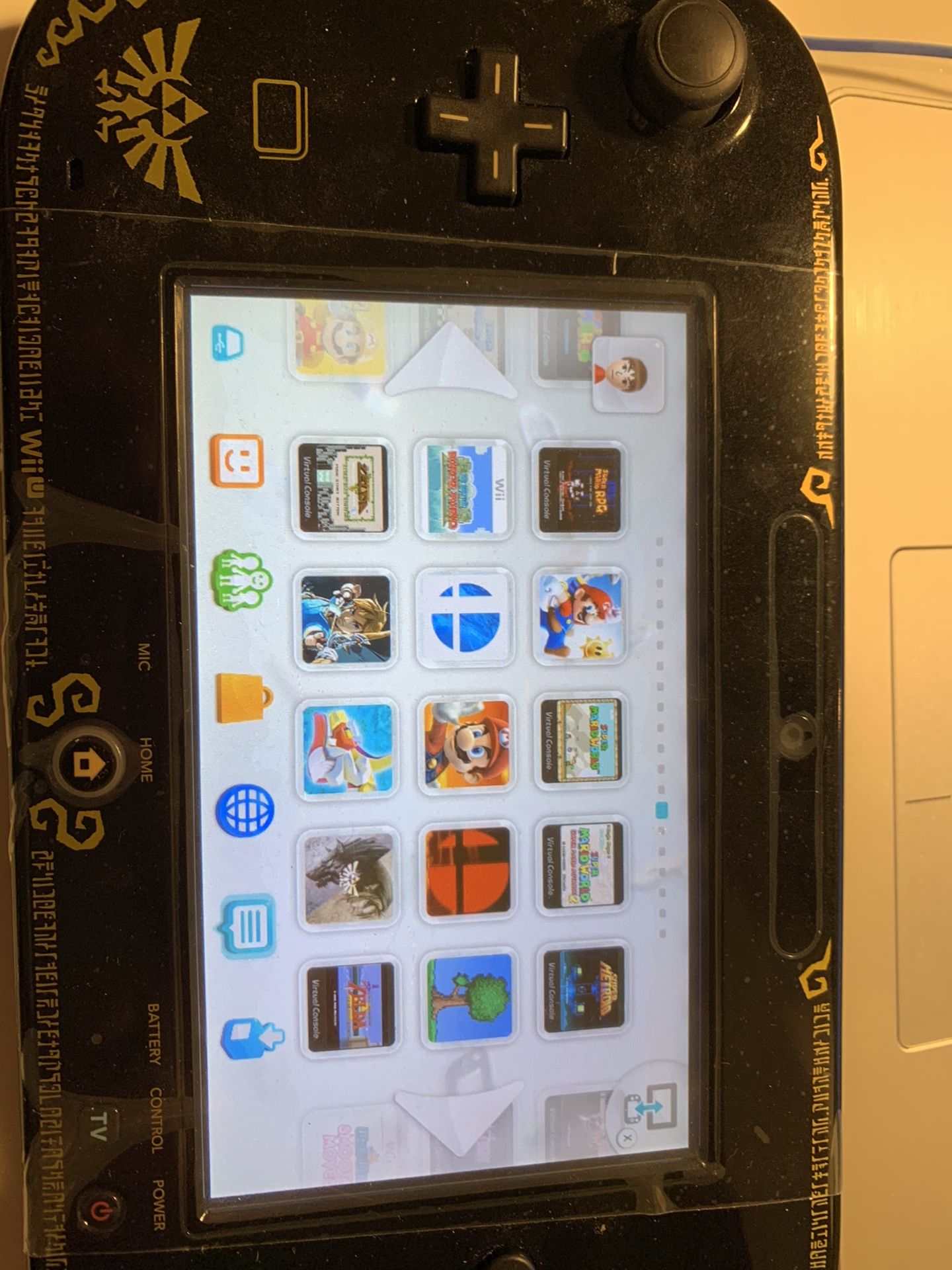 Wii U Console Limited Edition Modded with over 200 games for Sale in