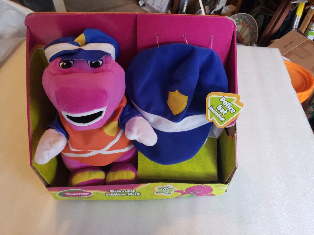 Barney Police With Hat Plush Set