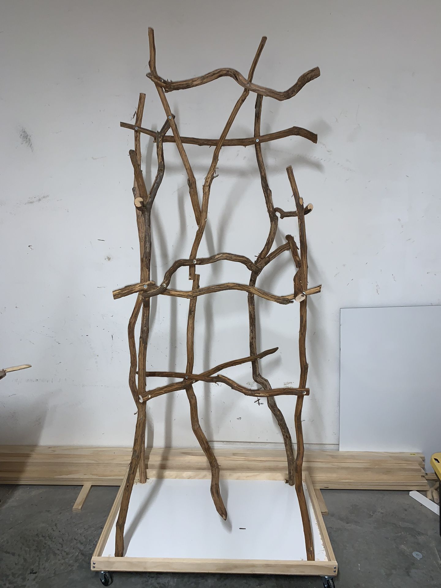 Bird Stand | Reptile Stand | Snake Stand | macaw | Cockatoo | Bird House | Bird Cage | Strong Wood | Bird Safe | Pet Safe | Jungle |
