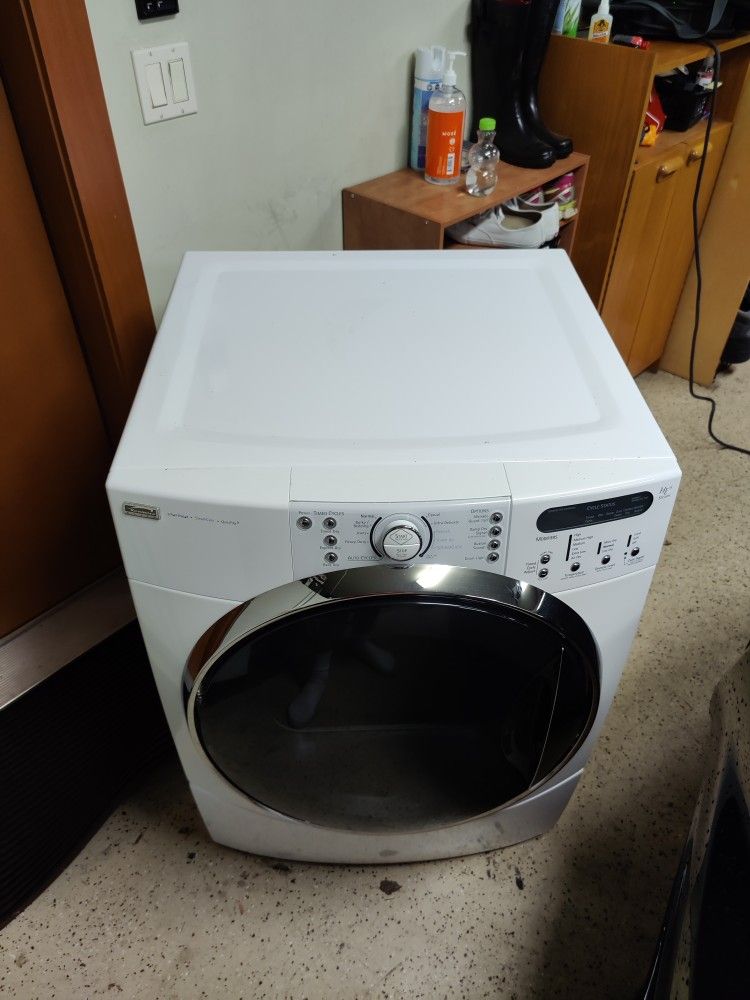 Kenmore Elite HE5 Steam Electric Dryer Model 110.8772* for Sale in