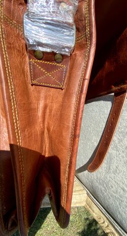 Komal’s Passion leather satchel Thumbnail