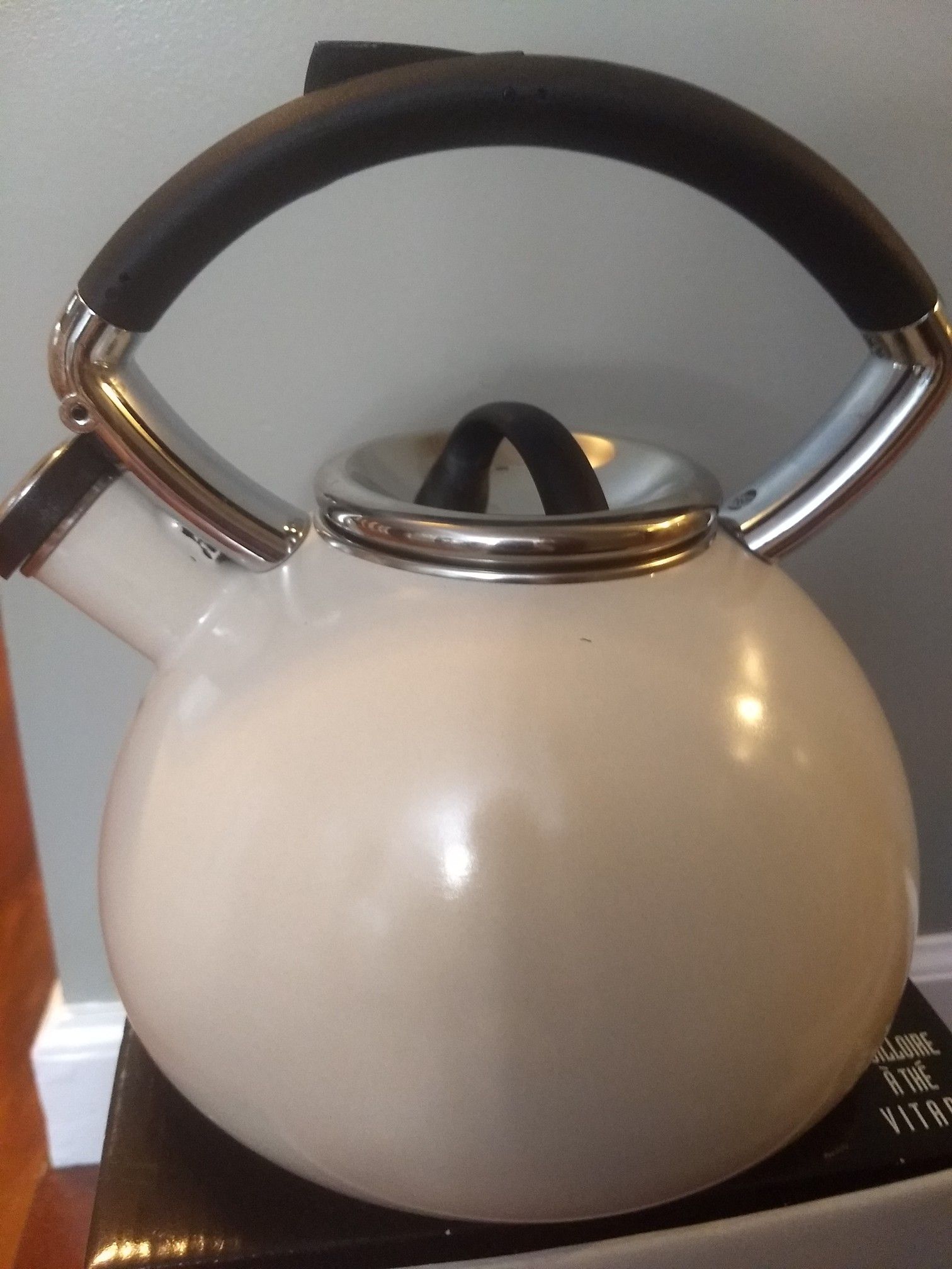 COPCO White Teapot with box