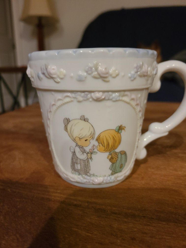 Precious Moments Collectable China Friendship  Cup