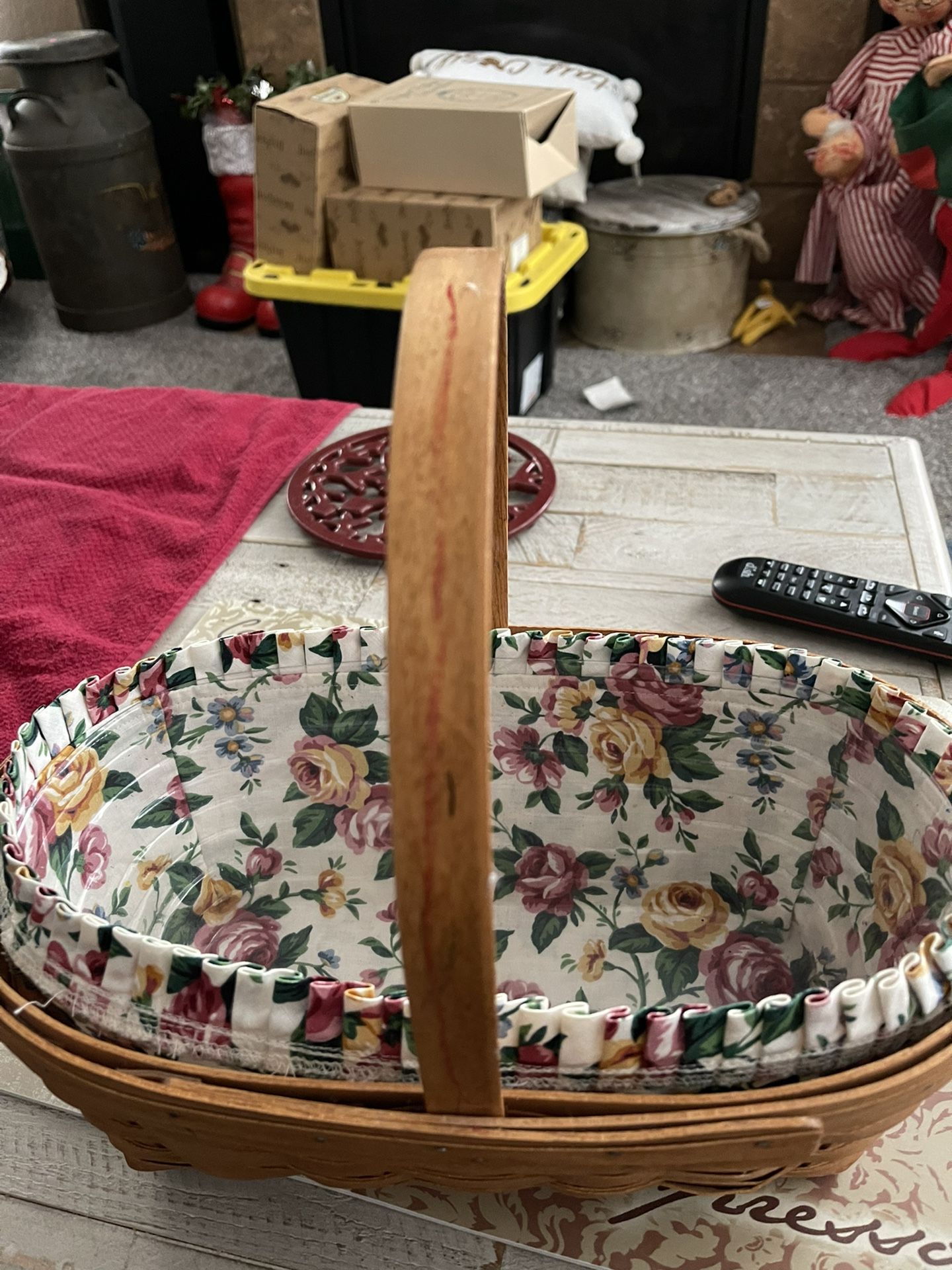 1999 Longaberger Basket