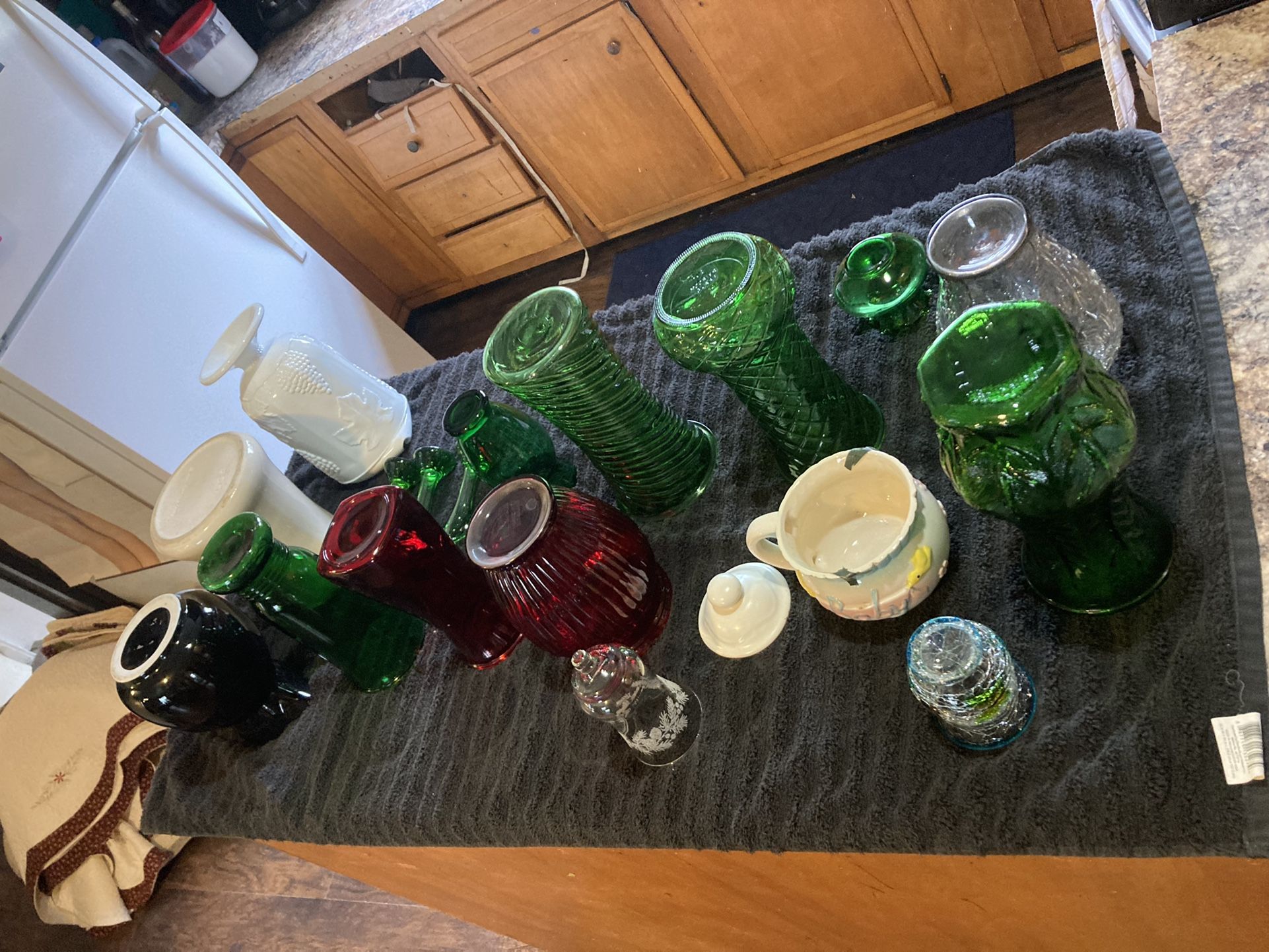 Decorative Glassware an Other Glass Pieces