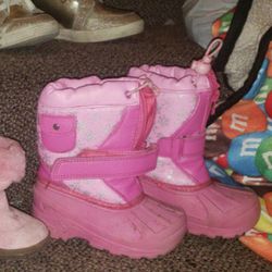 Girls Toddler Size 7 Snow Boots. Pink. Good Condition Thumbnail