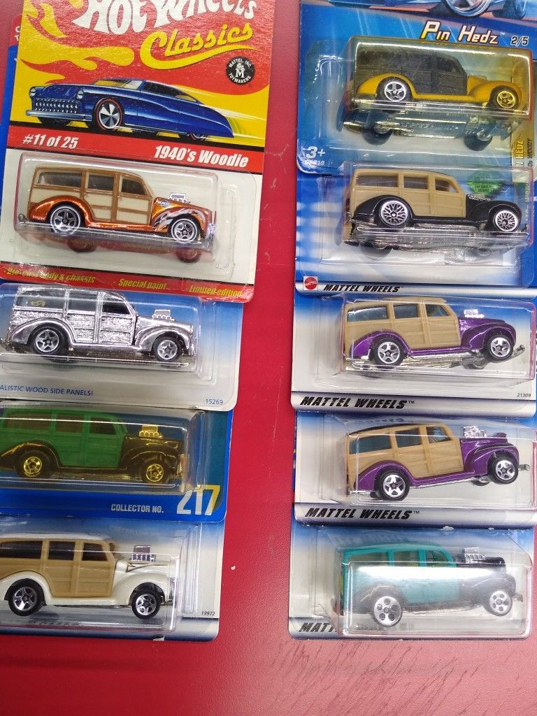 Diecast. 9- '40 Ford Woodies with packages