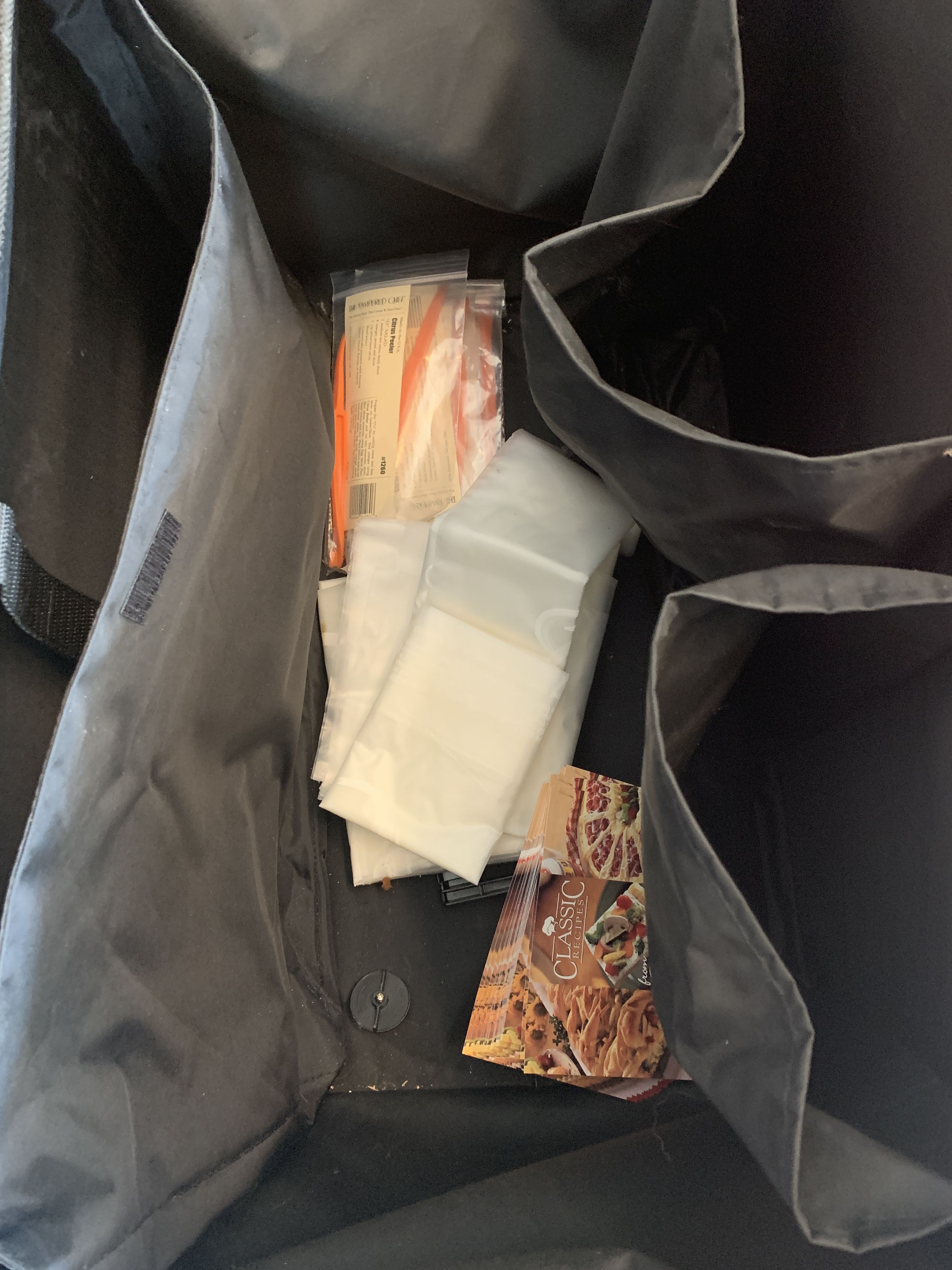 Pampered Chef Tote