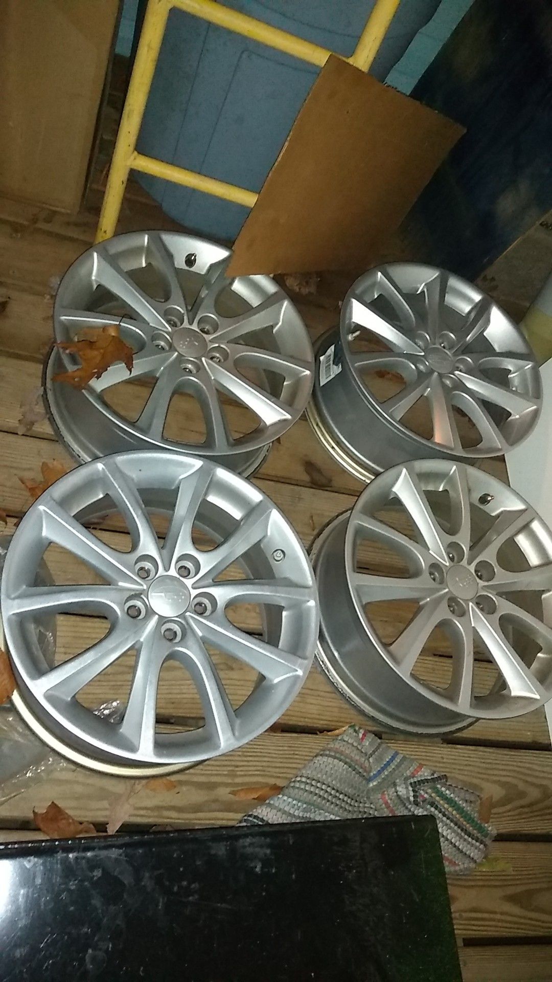 Subaru aluminum wheels fits 2014 legacy we had them on a2019 imprezza two rims were new two are used all are real nice . 300.00 for the set